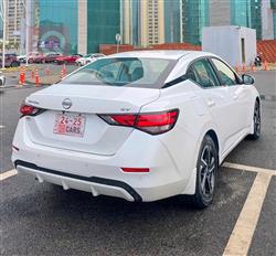 نيسان سنترا